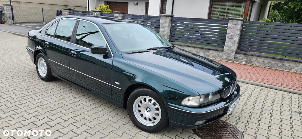 BMW Seria 5 520i - 2
