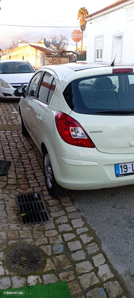 Opel Corsa - 10
