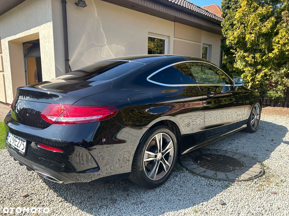 Mercedes-Benz Klasa C 250 7G-TRONIC AMG Line - 4