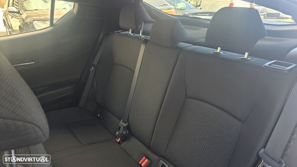 Toyota C-HR 1.8 HSD Comfort+P.Style - 20