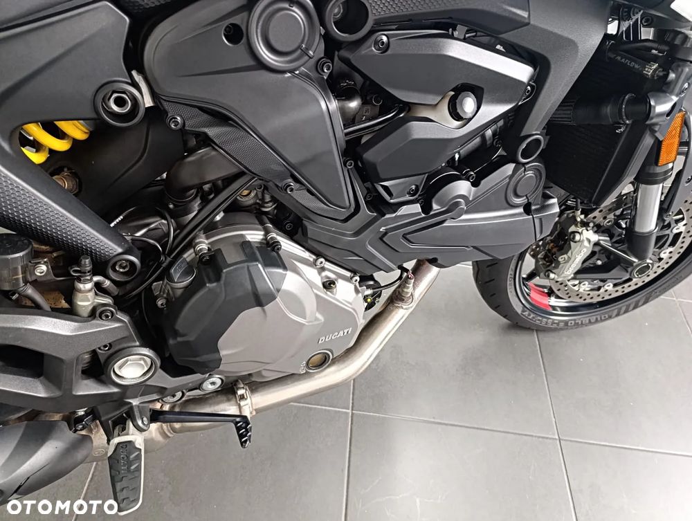 Ducati Monster - 16