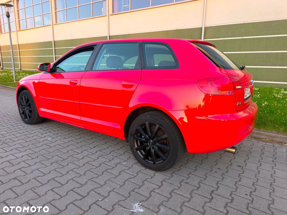 Audi A3 Sportback 1.6 Ambition - 11