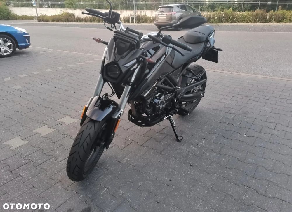 VOGE R125 - 10