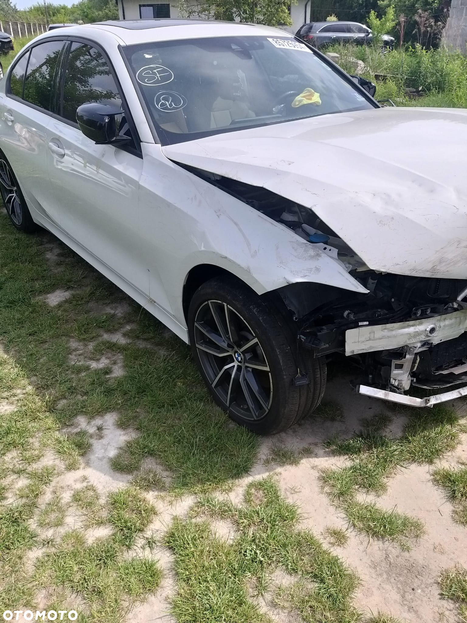 BMW Seria 3 330i xDrive - 5