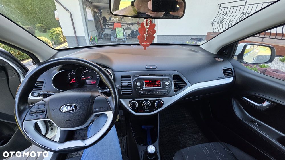Kia Picanto 1.0 L - 26