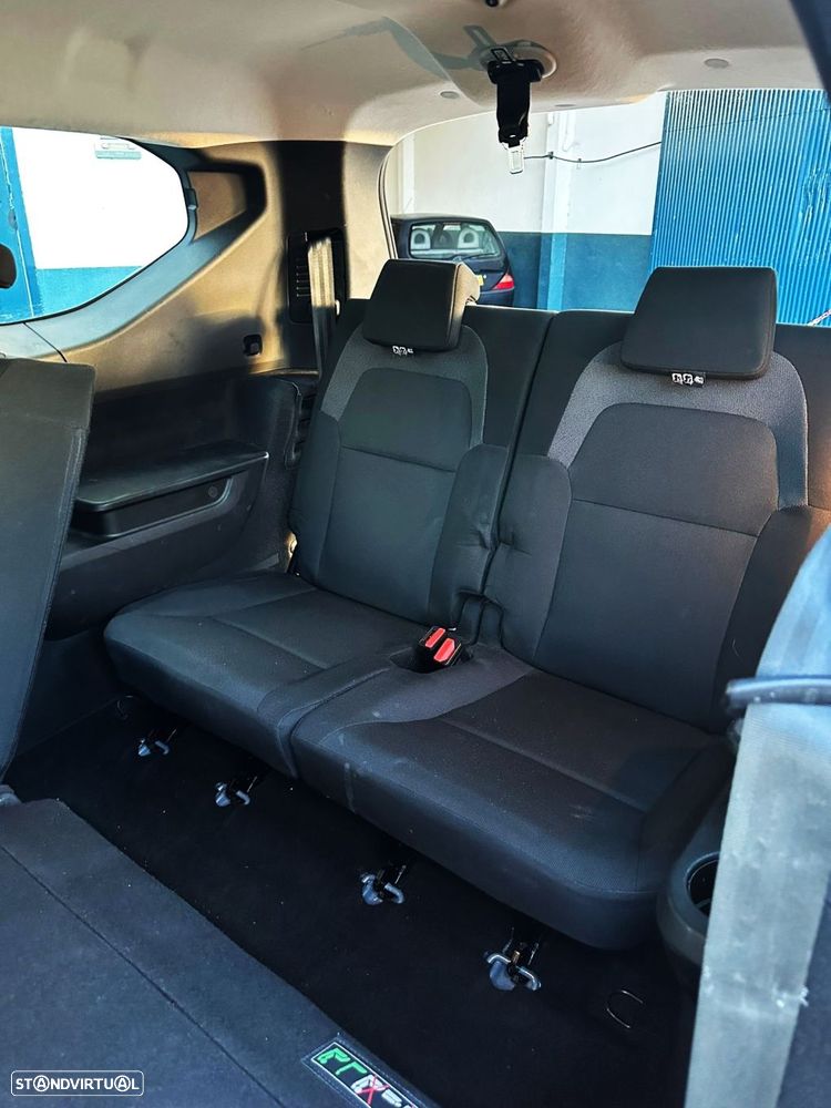 Dacia Jogger 1.0 TCe Comfort 7L - 12