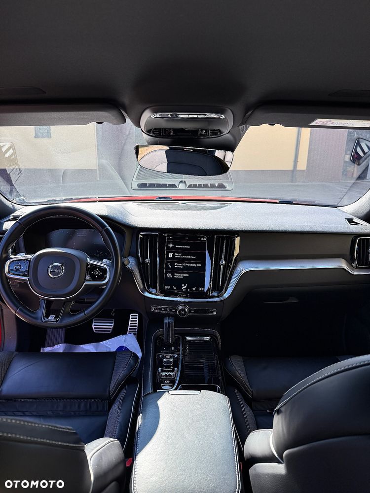 Volvo S60 T8 Twin Engine AWD Geartronic RDesign - 16