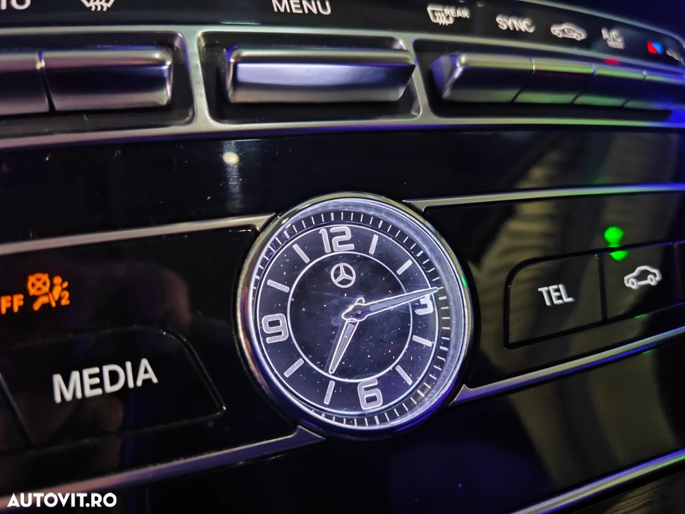 Mercedes-Benz E 200 d 9G-TRONIC Avantgarde - 21