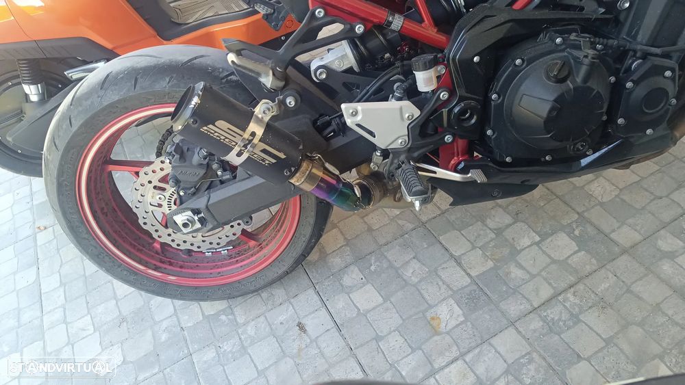 Kawasaki 900 - 6