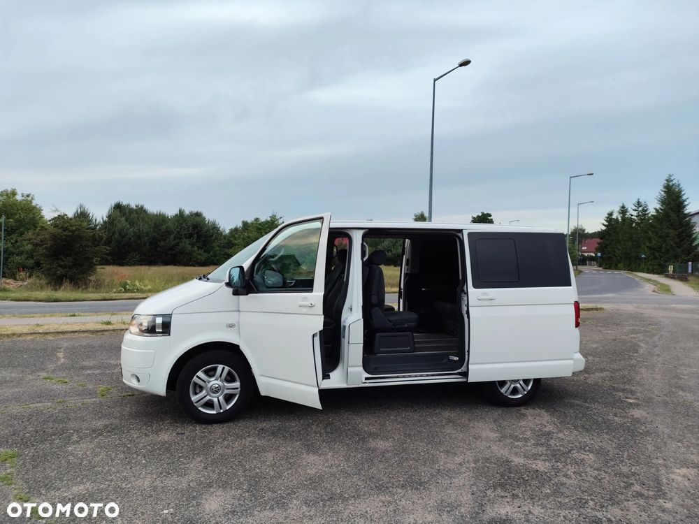 Volkswagen Multivan - 18