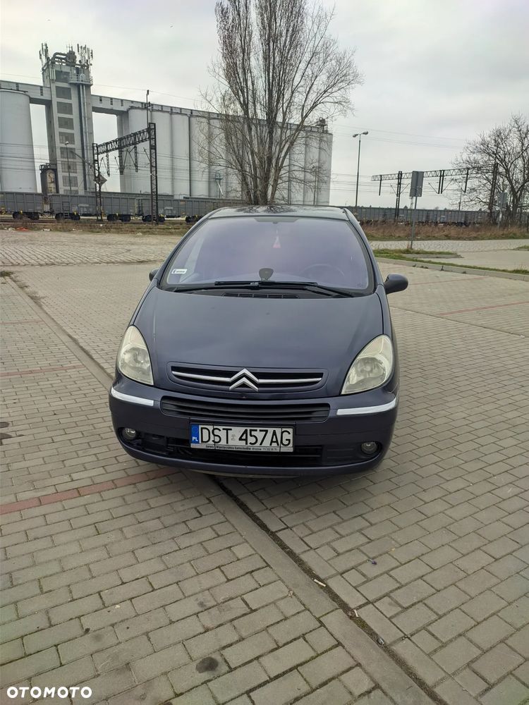Citroën Xsara Picasso 1.6 16V Exclusive - 1