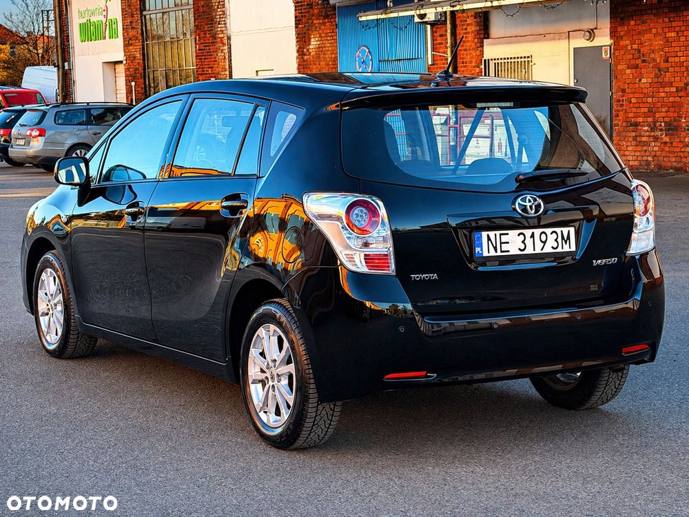 Toyota Verso 1.8 5-Sitzer Comfort - 8