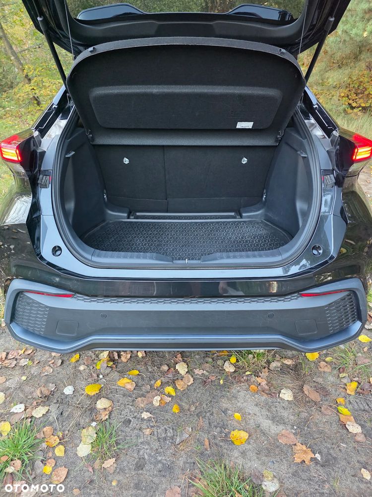 Toyota C-HR - 9