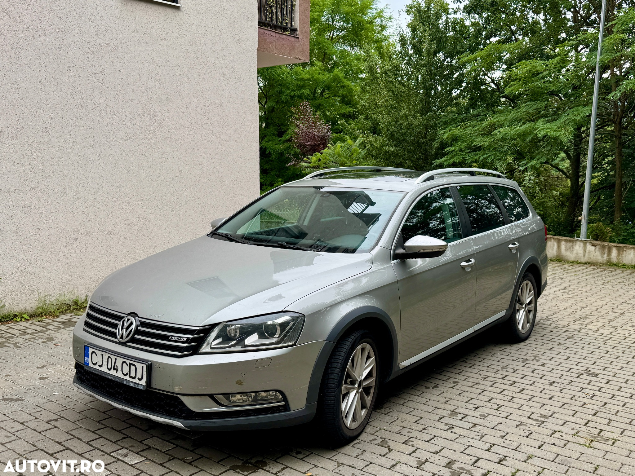 Volkswagen Passat Alltrack 2.0 TDI 4Motion BMT - 14