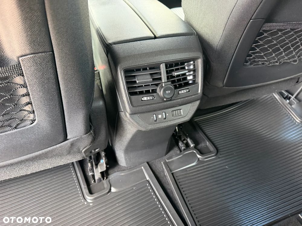 Peugeot 5008 - 18
