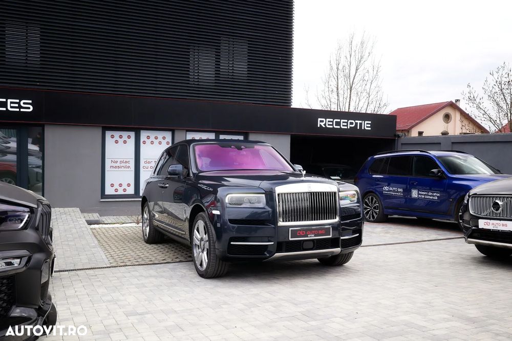 Rolls-Royce Cullinan - 3
