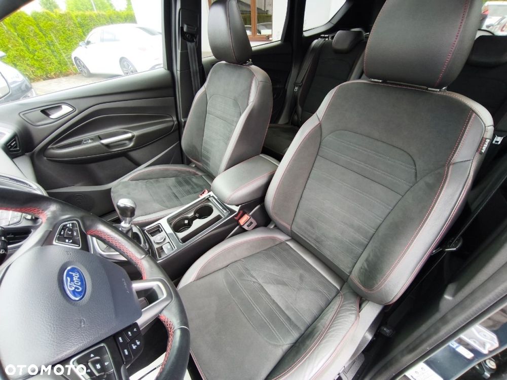 Ford Kuga - 18