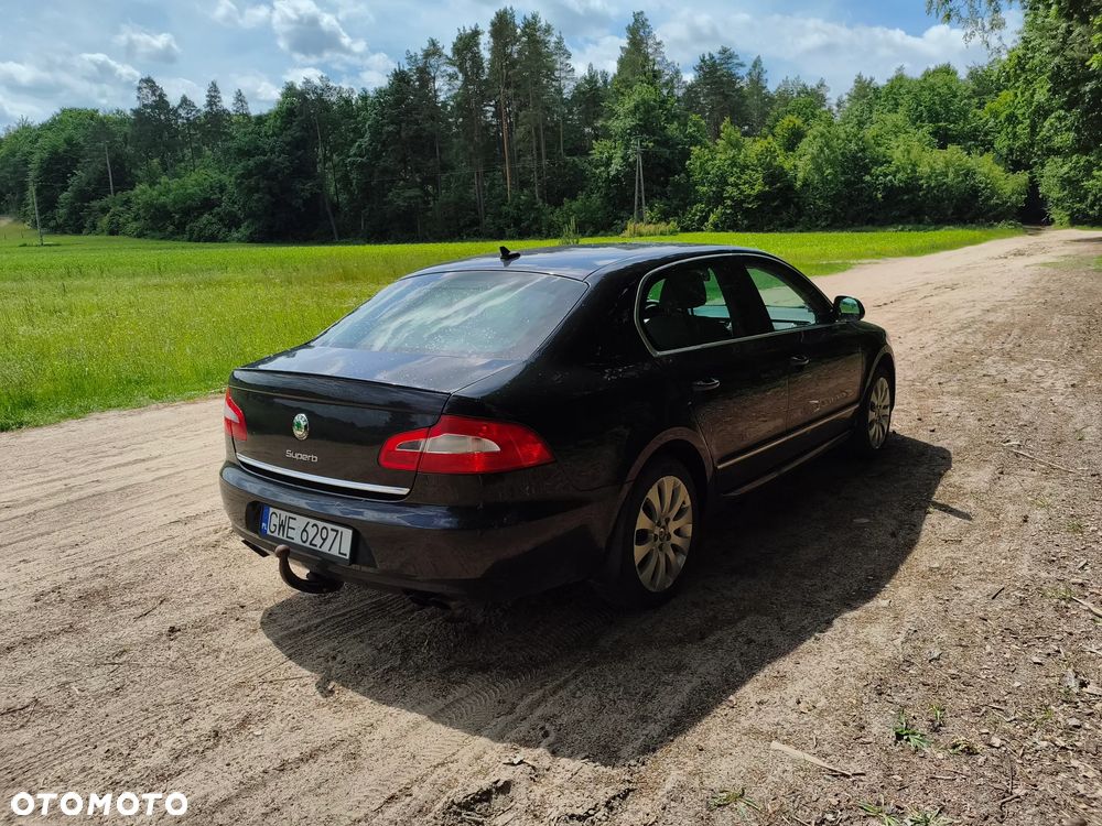 Skoda Superb 3.6 FSI 4x4 Platinum DSG - 8