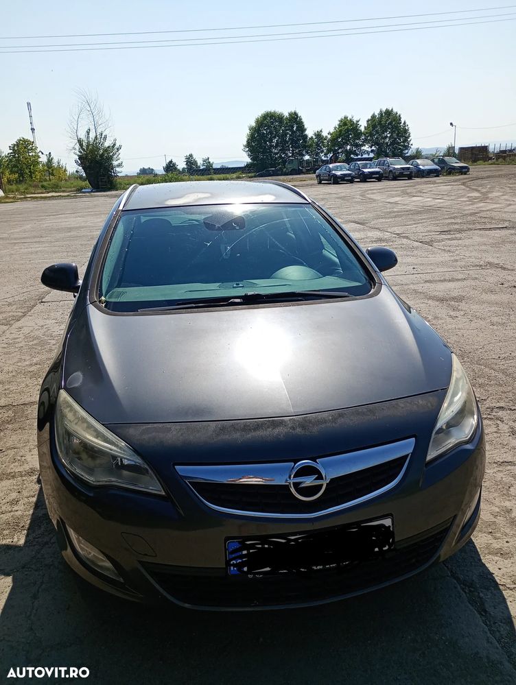 Opel Astra 1.7 CDTI Cosmo - 1