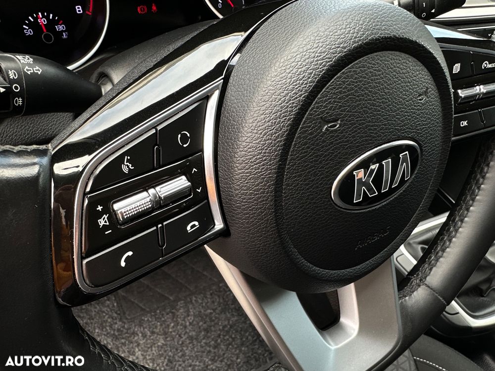 Kia Ceed 1.4 Vision - 17
