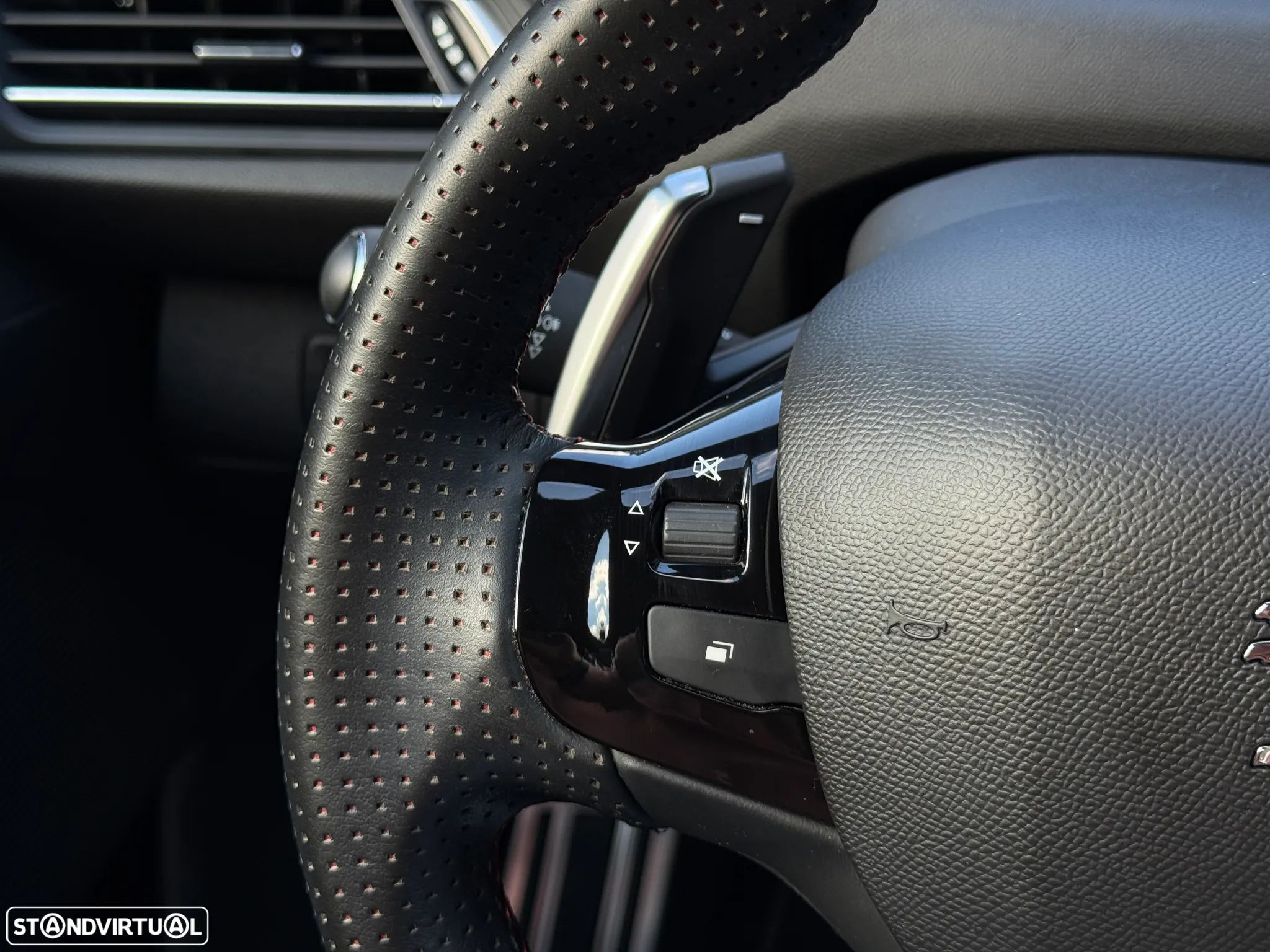 Peugeot 308 1.5 BlueHDi GT Line EAT8 - 17