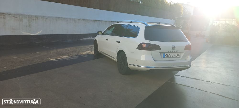 VW Passat Variant 2.0 TDi Highline Navig DSG - 11