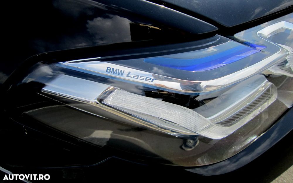 BMW Seria 5 520i Aut. Luxury Line - 4