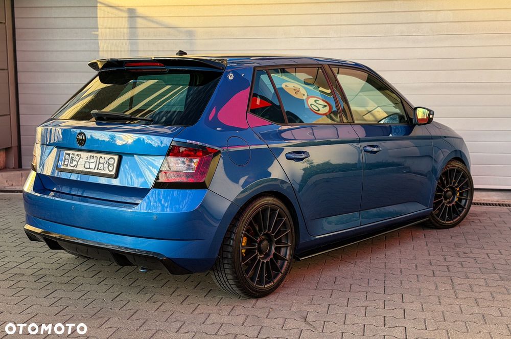 Skoda Fabia 2016 photo 5