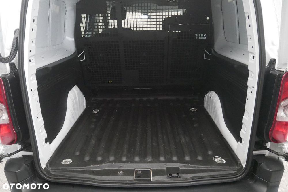 Toyota ProAce 1.5 D-4D Long Active SalonPL VAT23% - 16