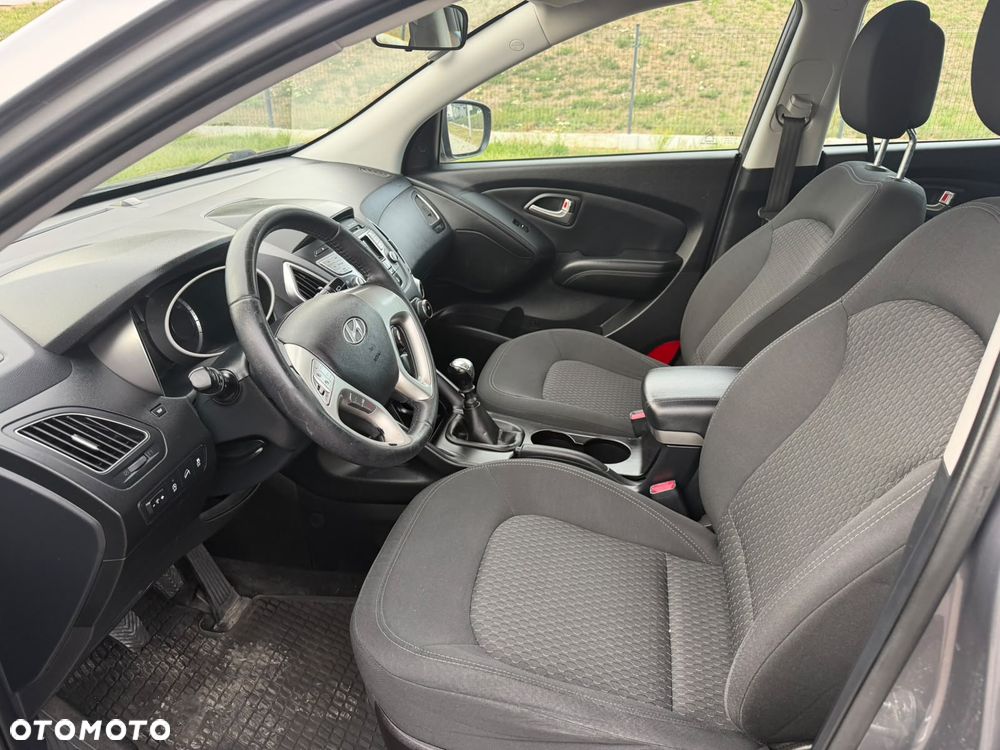 Hyundai ix35 1.7 CRDi 2WD blue Comfort - 10