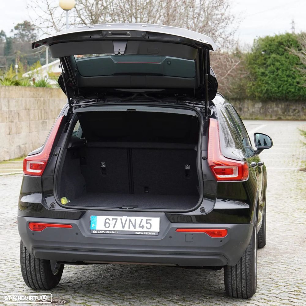 Volvo XC 40 2.0 D3 - 46