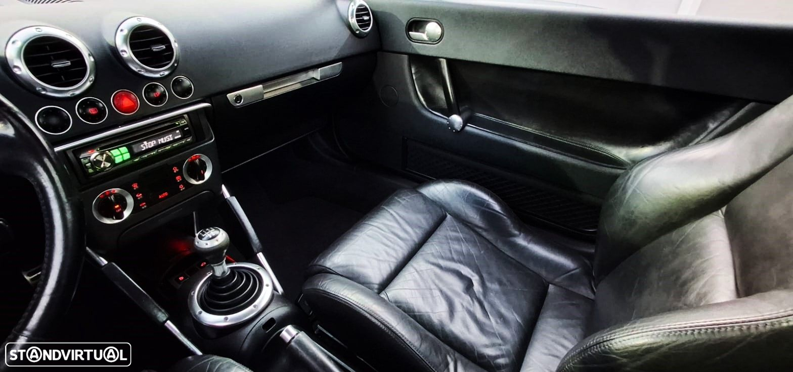 Audi TT Coupé 1.8 T - 10