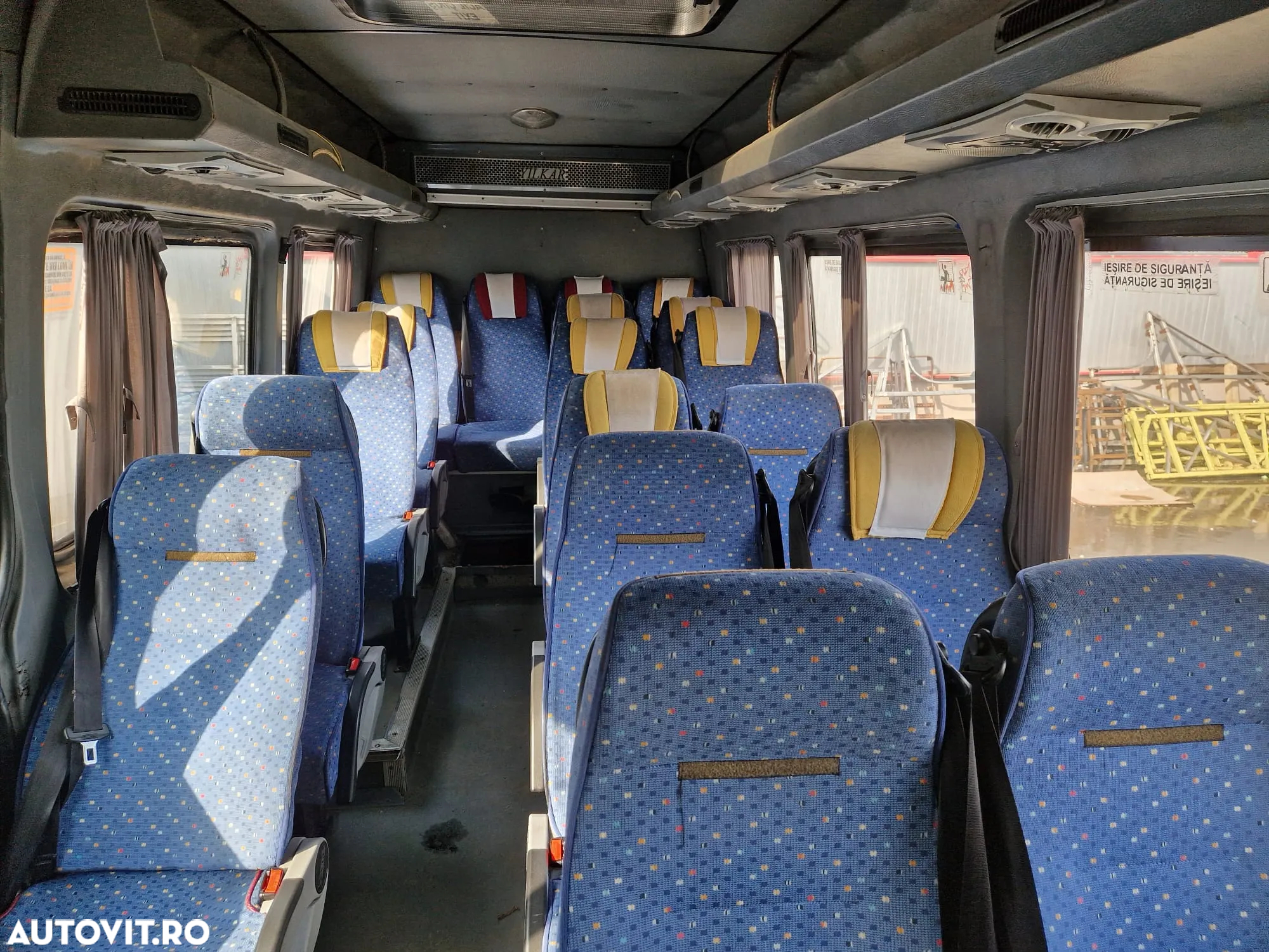 Mercedes-Benz Sprinter - 4