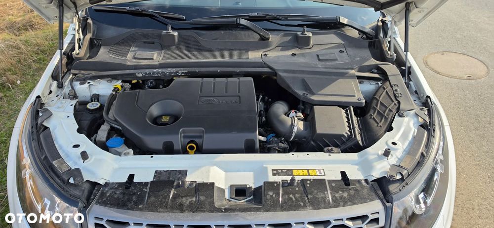 Land Rover Discovery Sport 2.0 TD4 Pure - 6