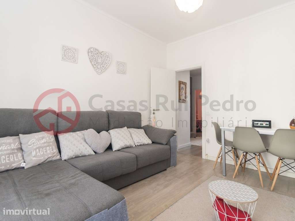 Apartamento T2 remodelado à entrada da Moita - Grande imagem: 4/30