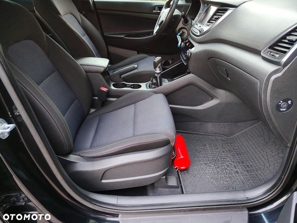 Hyundai Tucson 1.6 GDi 2WD Select - 34