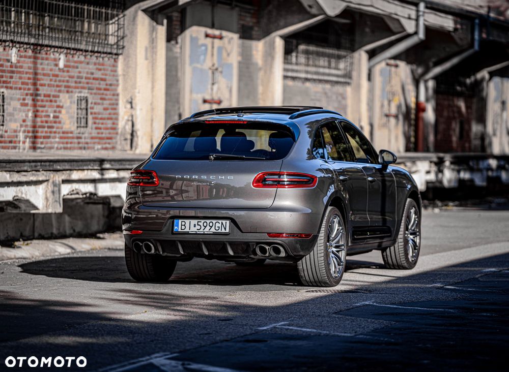 Porsche Macan S - 6