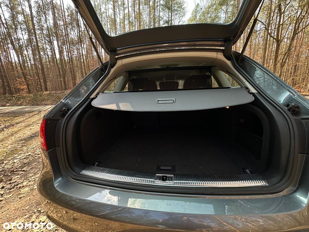 Audi A4 Avant 2.0 TDI DPF Ambiente - 18