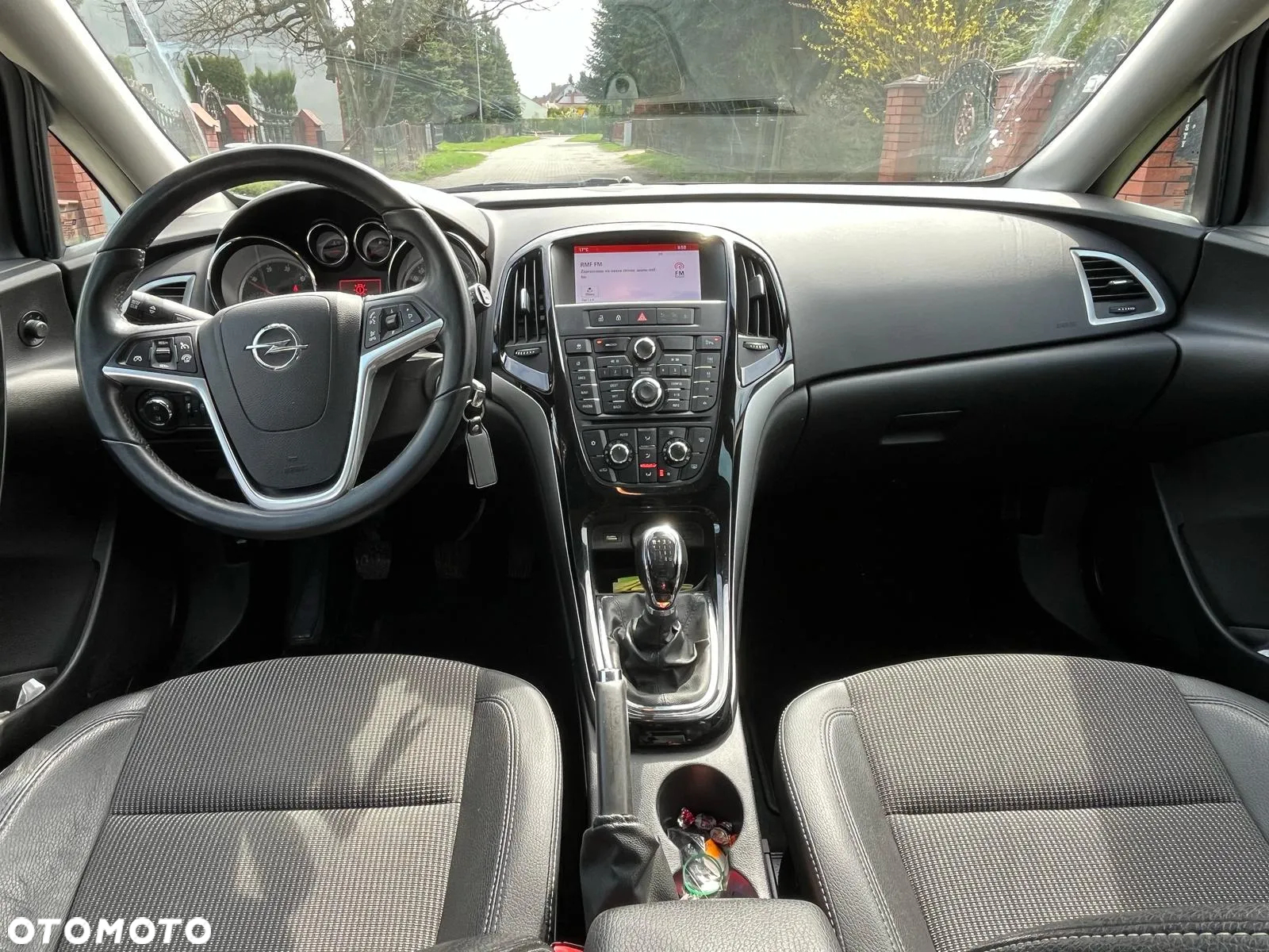 Opel Astra IV 1.6 CDTI Cosmo - 18