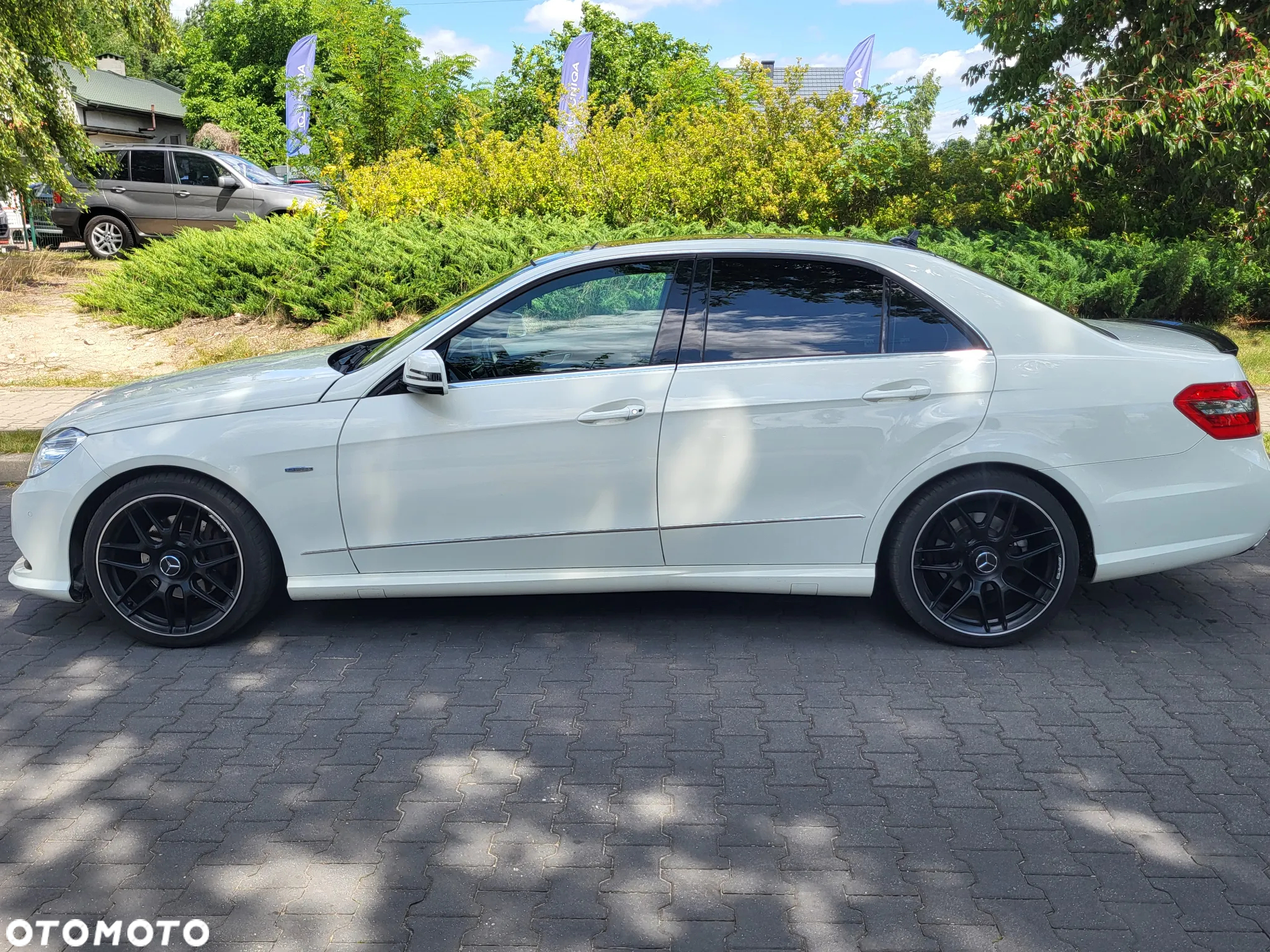 Mercedes-Benz Klasa E 220 BlueTEC 4Matic 7G-TRONIC - 3