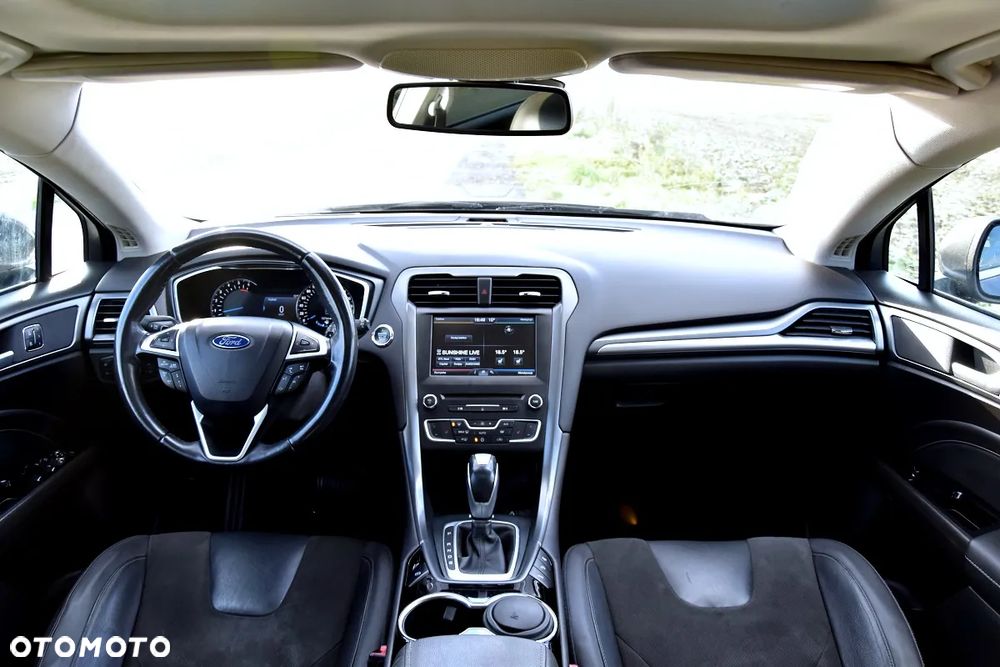 Ford Mondeo 2.0 TDCi Start-Stopp PowerShift-Aut Titanium - 25