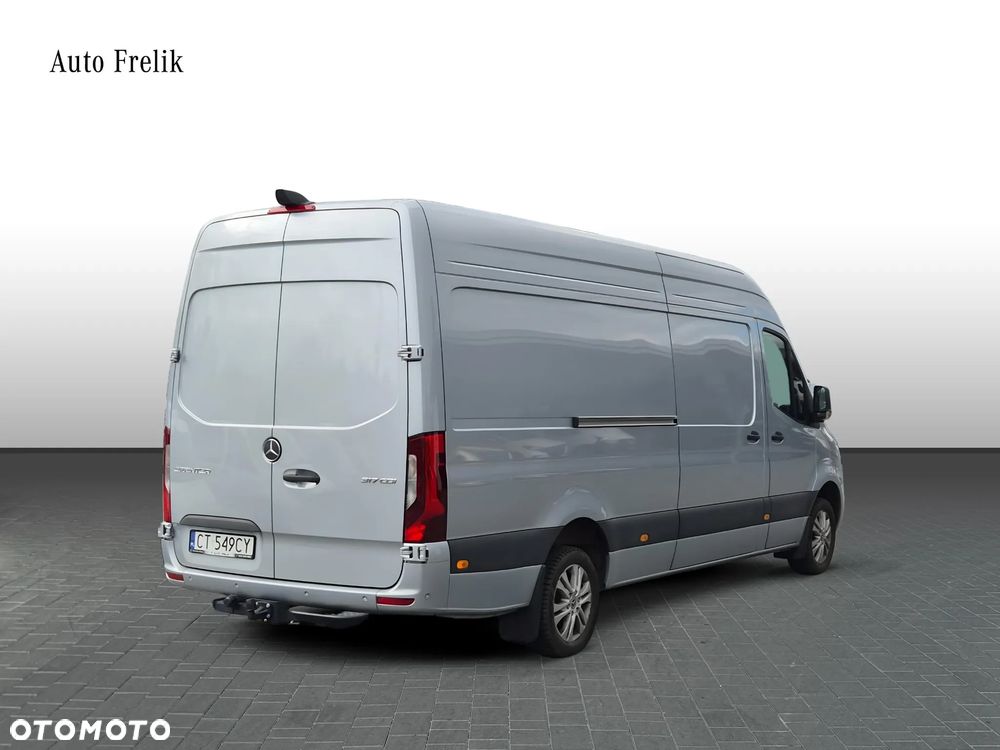 Mercedes-Benz Sprinter 317 - 5