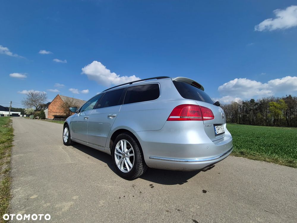 Volkswagen Passat 2.0 TDI Comfortline - 5