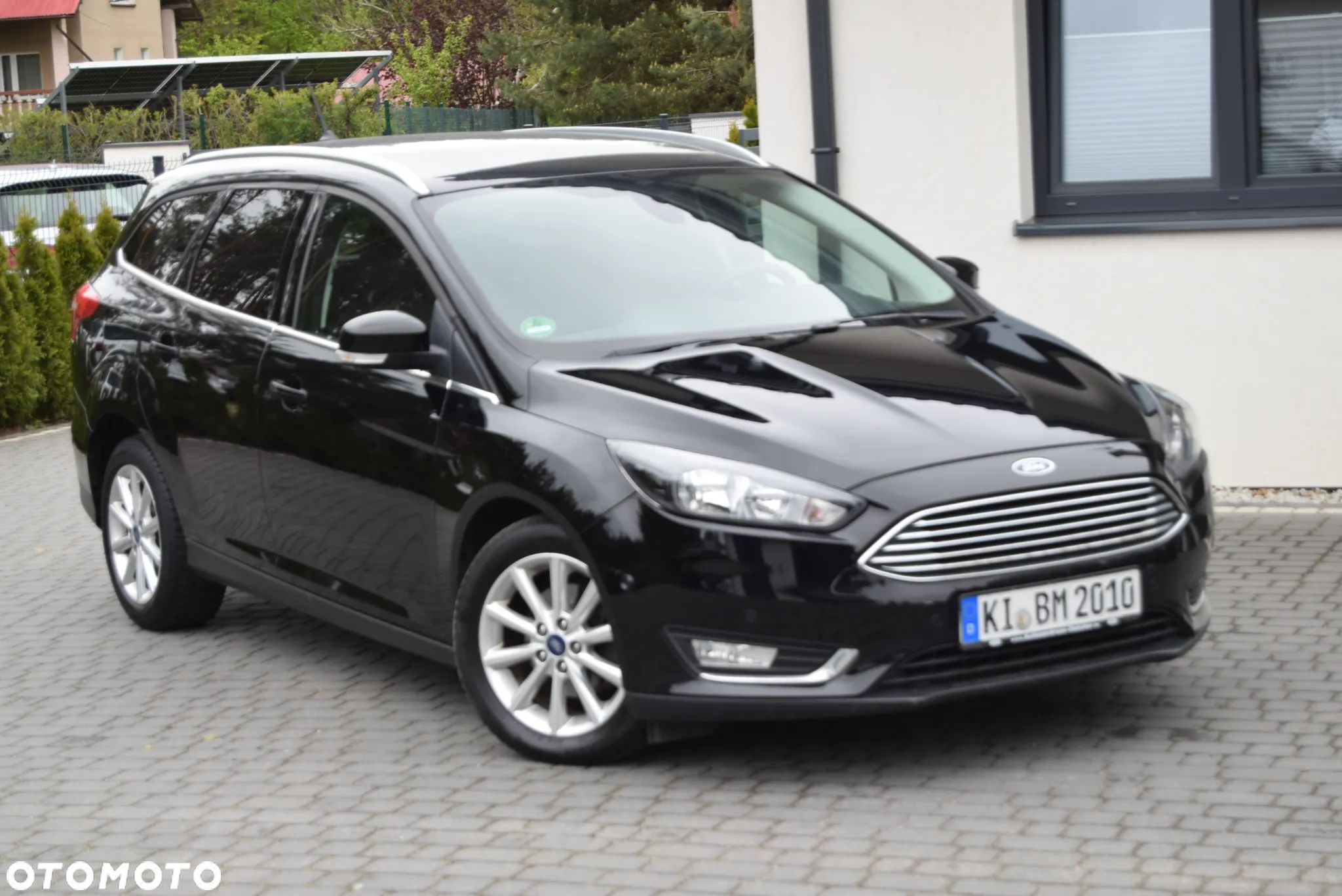 Ford Focus 1.0 EcoBoost Start-Stopp-System TITANIUM - 1