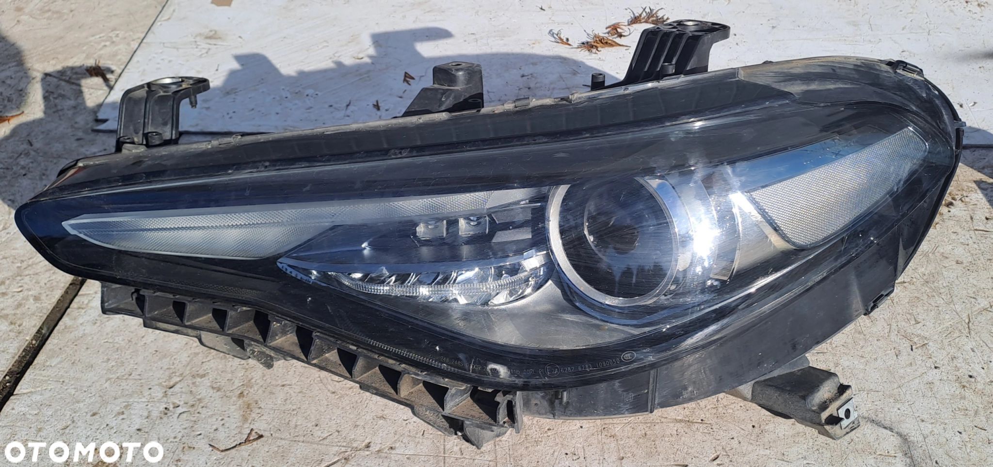 ALFA ROMEO GIULIA 16+ LAMPA PRZÓD BI-XENON SKRĘTNY LED 50561022 - 1
