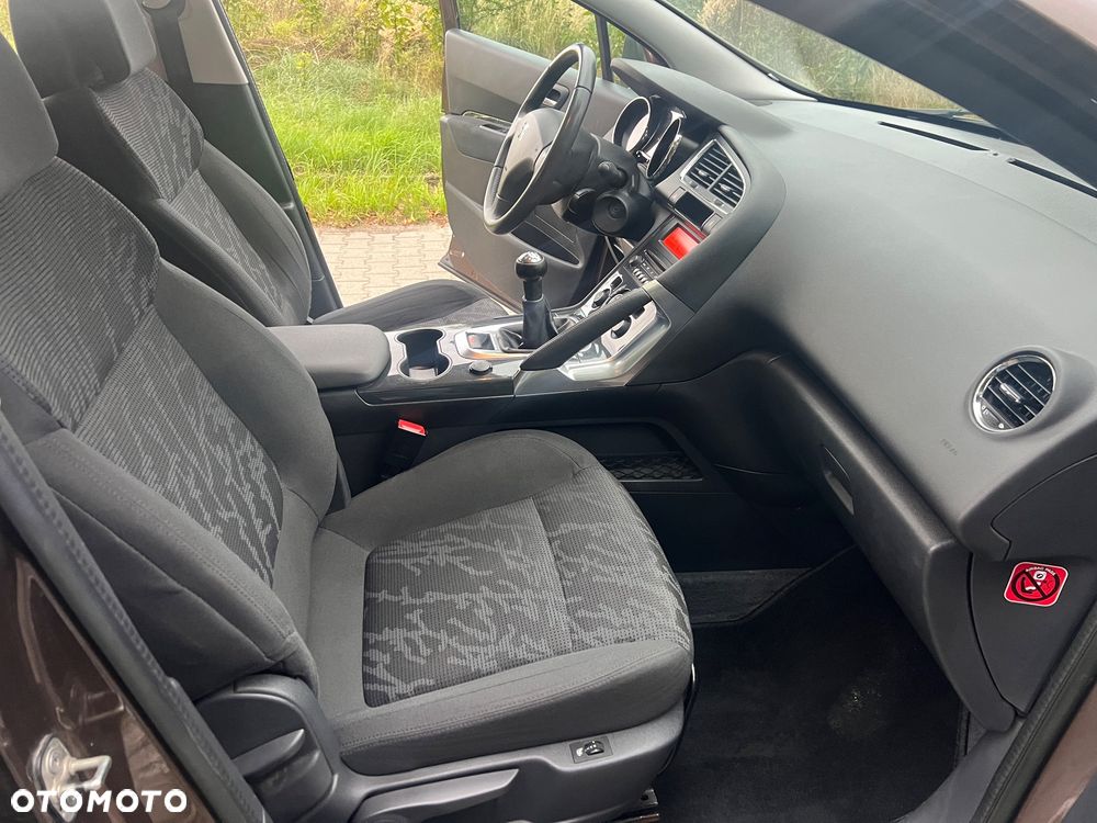 Peugeot 3008 - 23