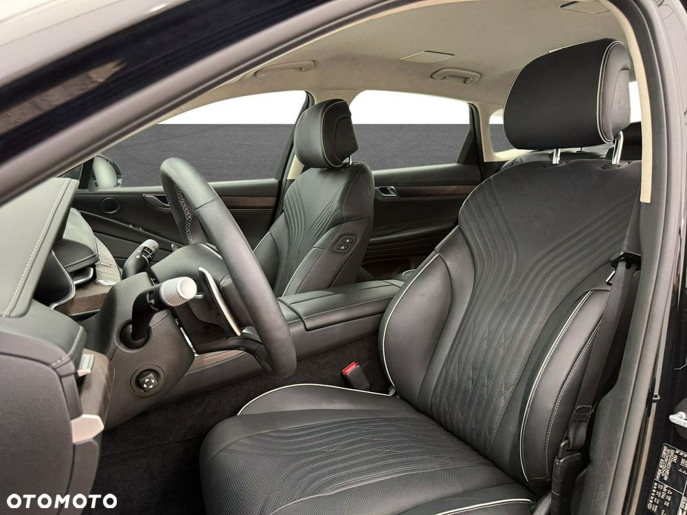 Genesis G80 - 11