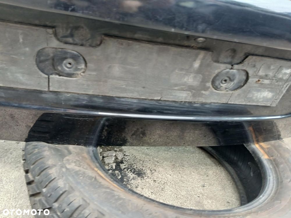 Ford Focus Mk2 HB 3D klapa bagażnika czarna - 3