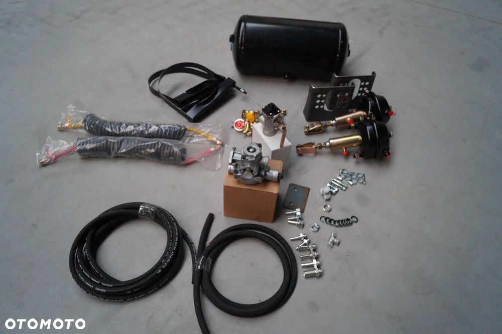 Zestaw hamulców Pneumatyczne - Hydrauliczne 1 Oś - 7