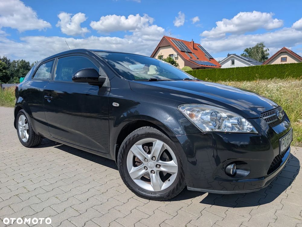 Kia Ceed 2.0 Optimum - 1